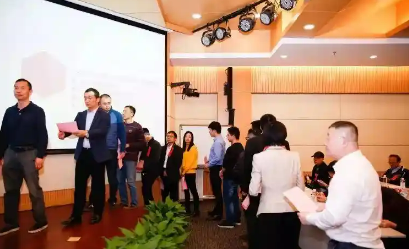 布隆迪大学成立校友联合会，搭建校友与母校合作桥梁